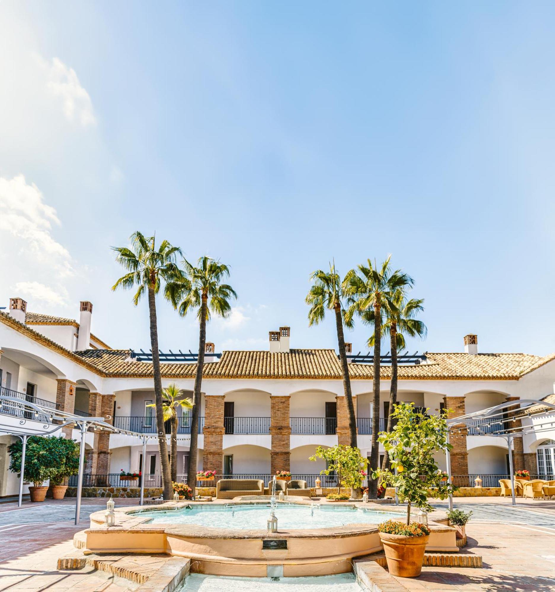 Resort La Cala 4*